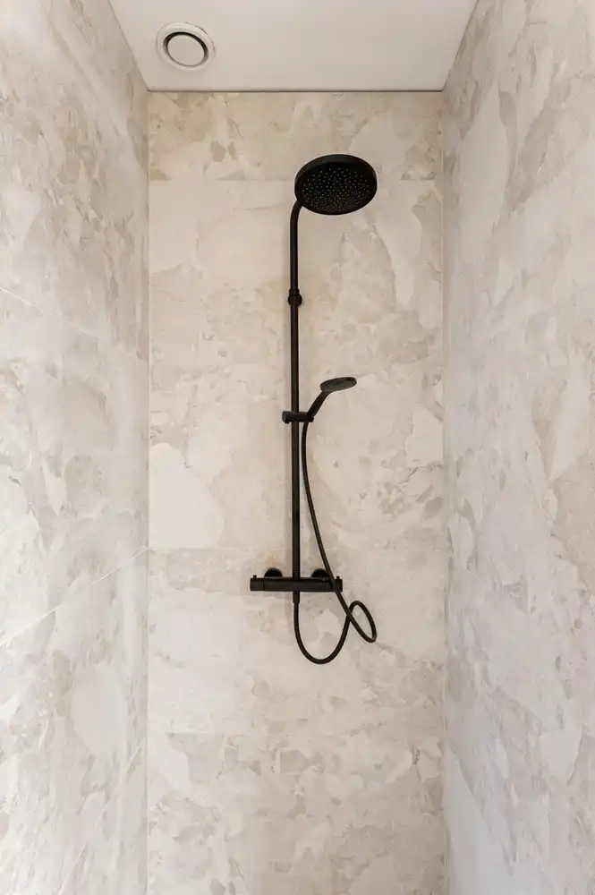 Lichtrijk, ruim & energiezuinig appartement met terras te Brasschaat foto 17