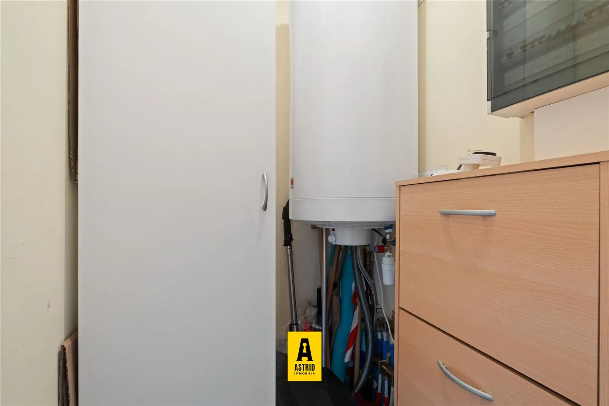 Studio met aparte slaaphoek op topligging! foto 11