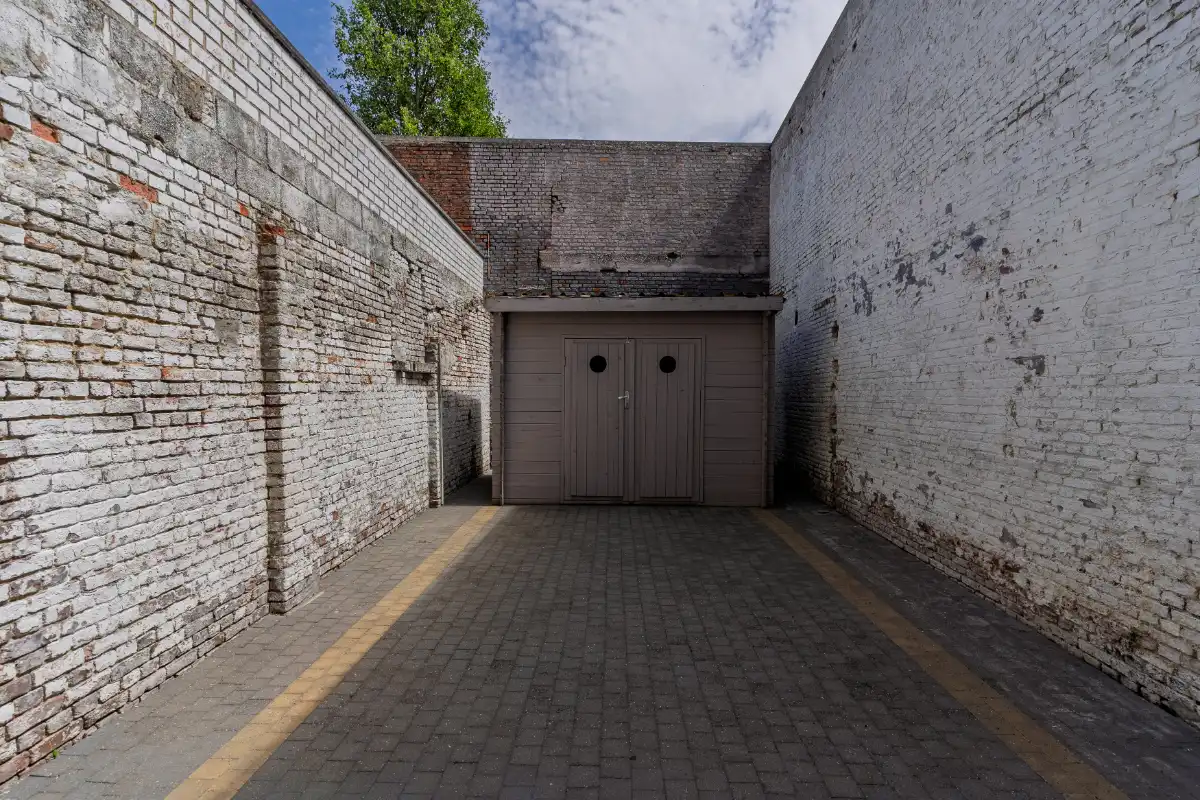 Gerenoveerde handelswoning met tuin op topligging foto 14