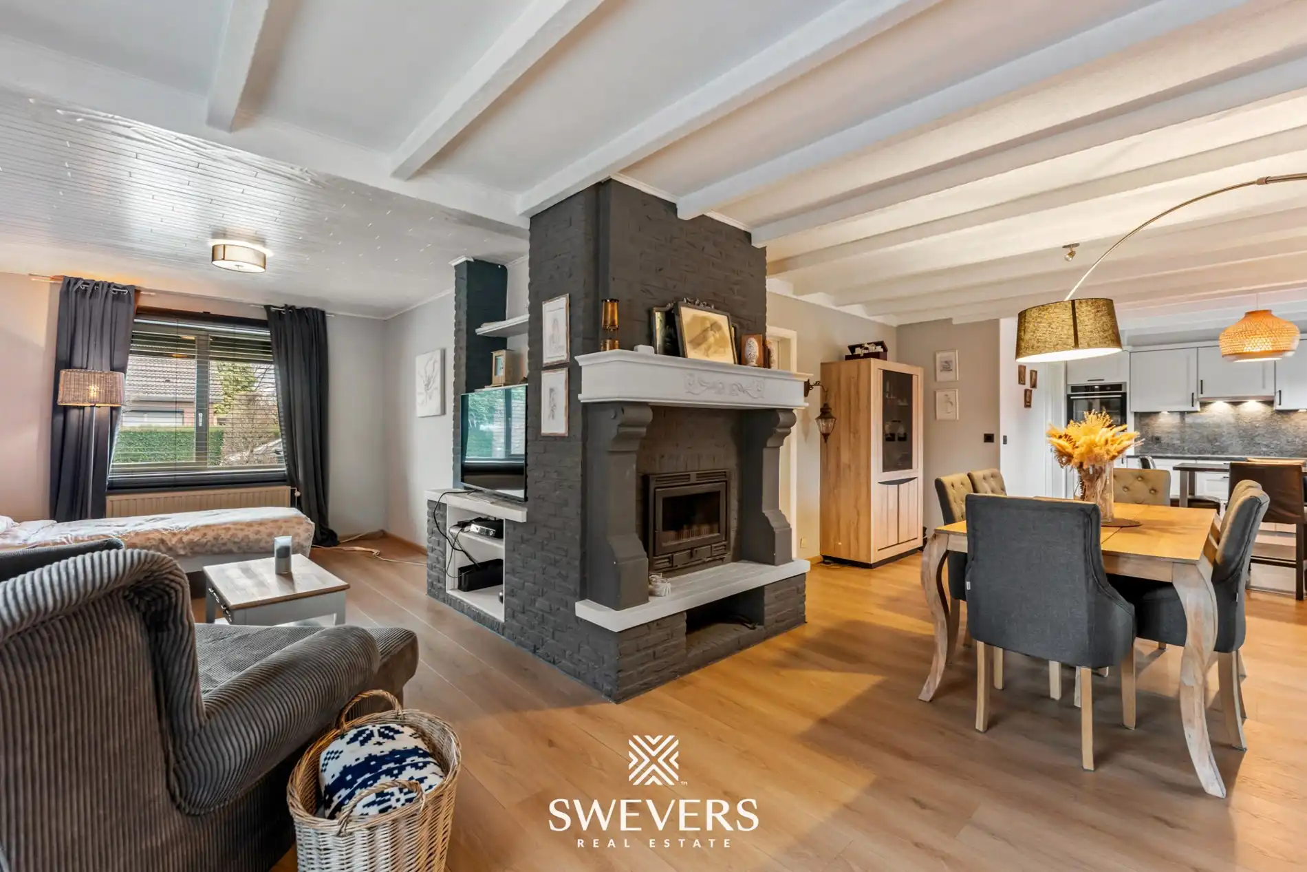 Instapklare open bebouwing met zuidgerichte tuin nabij het centrum van Heusden foto 3