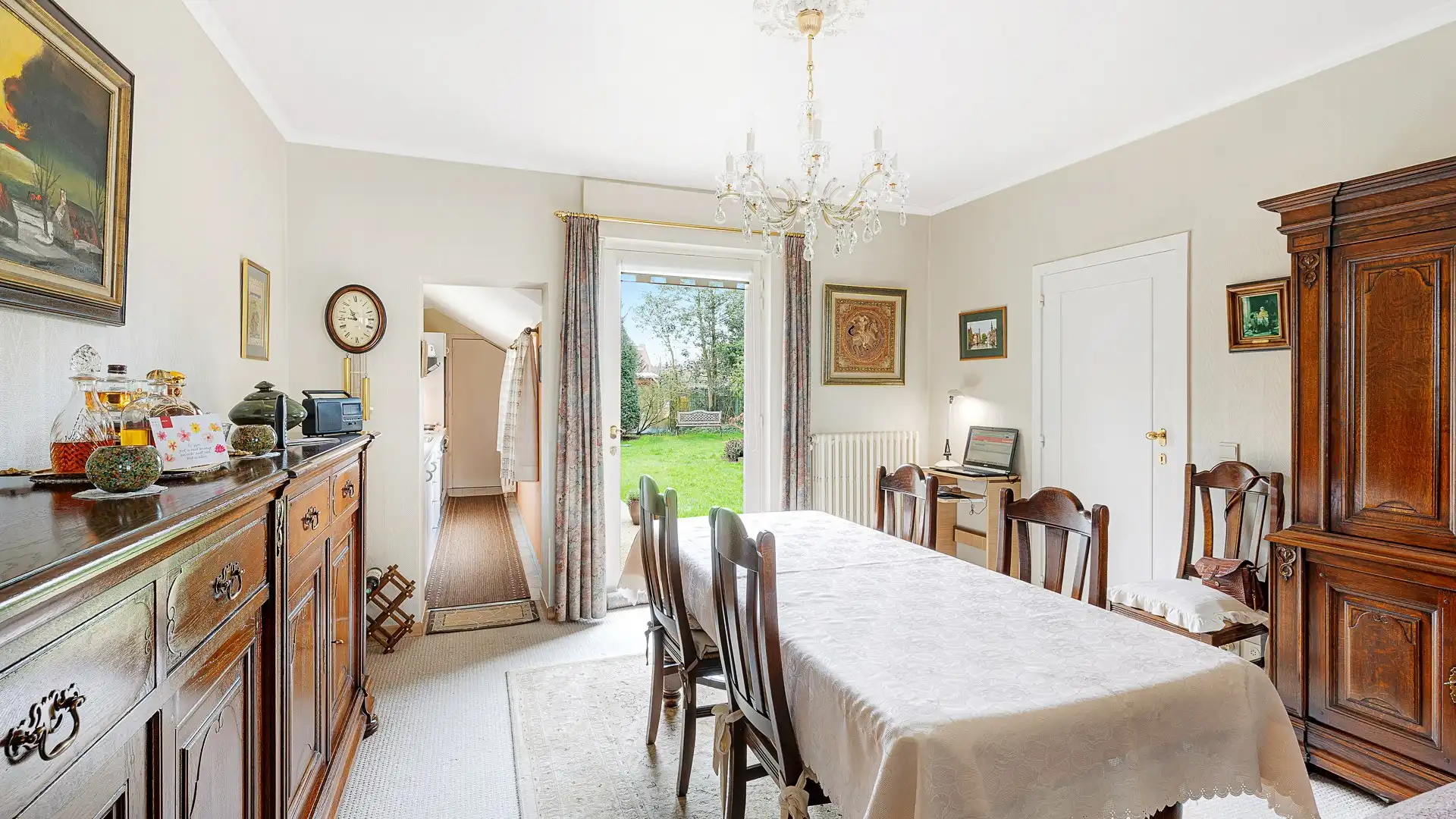 Charmante woning met garage, zonnige tuin en wijnkelder in Dudzele  foto 6