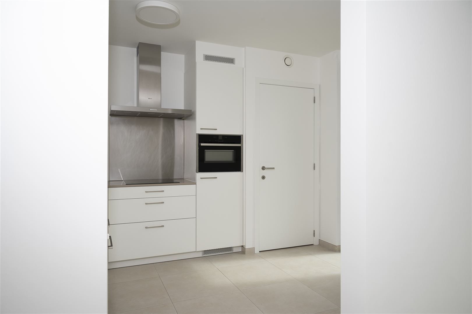 Gelijkvloers nieuwbouw appartement te huur  foto 10