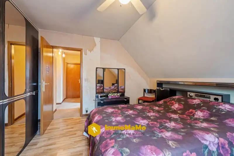 HUIS TE KOOP IN MOERBEKE (LOKEREN) foto 19