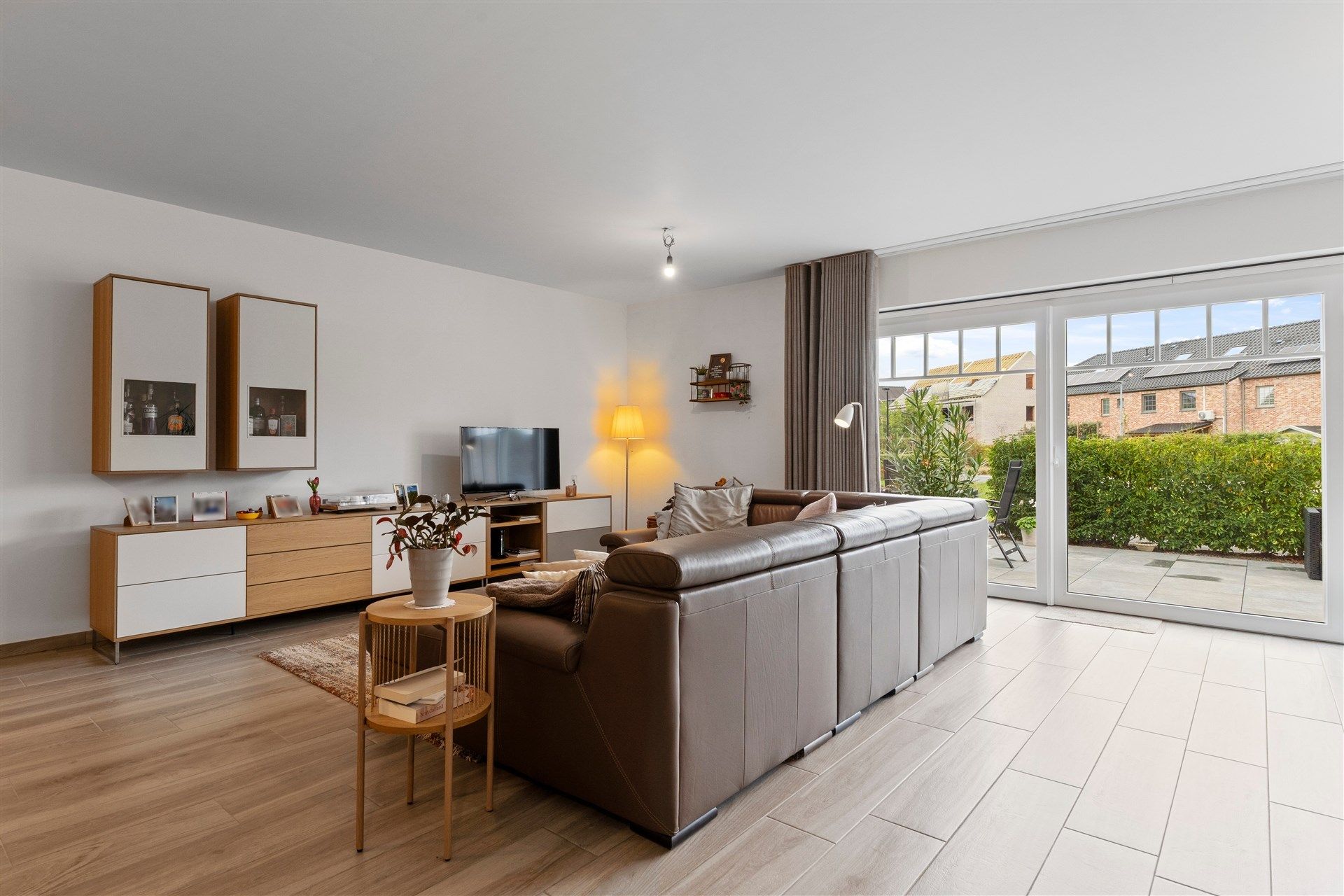 Prachtig gelijkvloersappartement met ondergrondse staanplaats.  foto 4