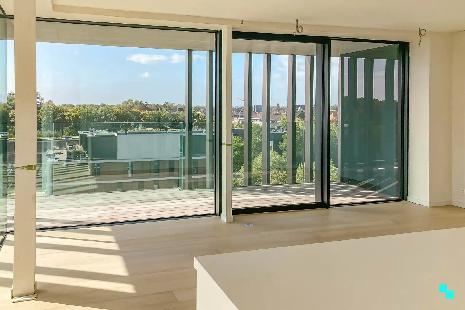 Nieuw, stijlvol appartement met uniek parkzicht foto 3