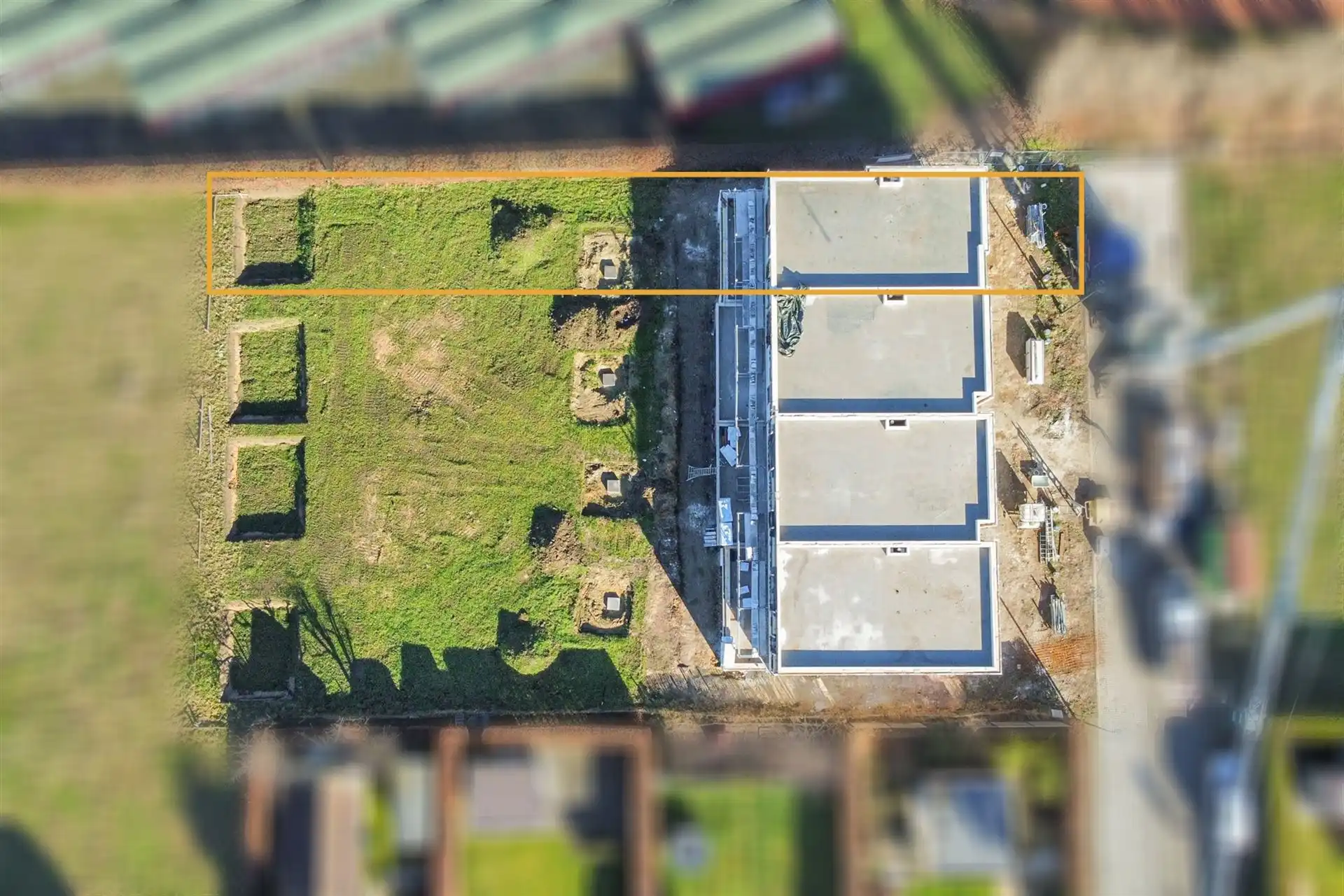 Halfopen nieuwbouw met mog. 4 slpk in een doodlopende straat foto 21