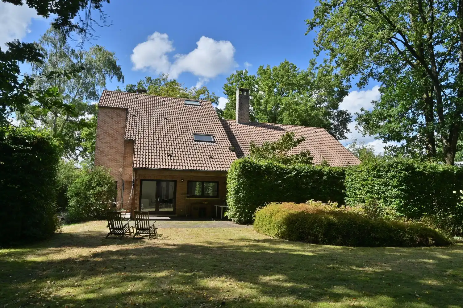 Wonen & Werken: Royale woning met aparte ruime praktijk in een groene, bereikbare omgeving te Zutendaal foto 32