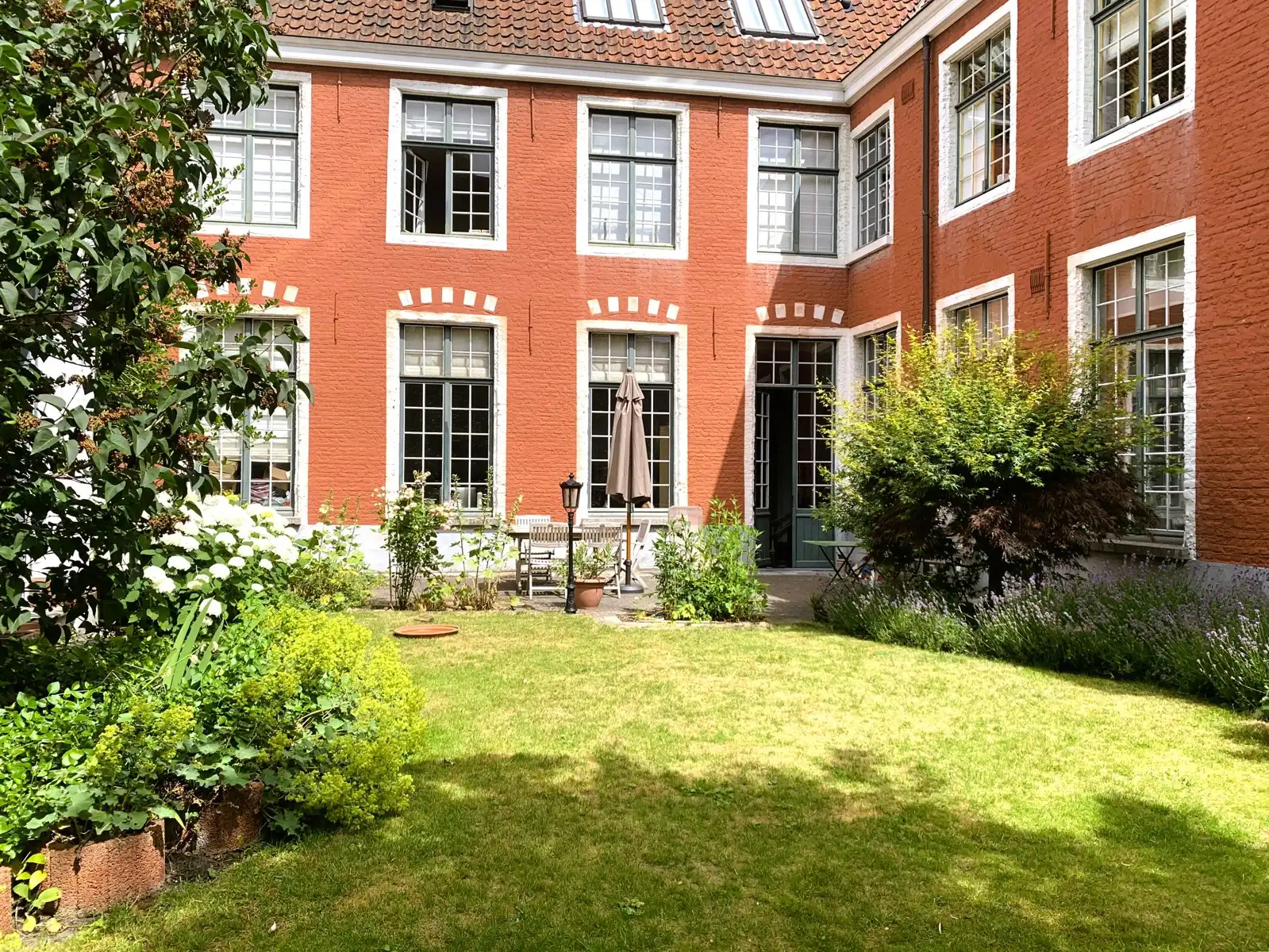 Appartement te huur foto 10