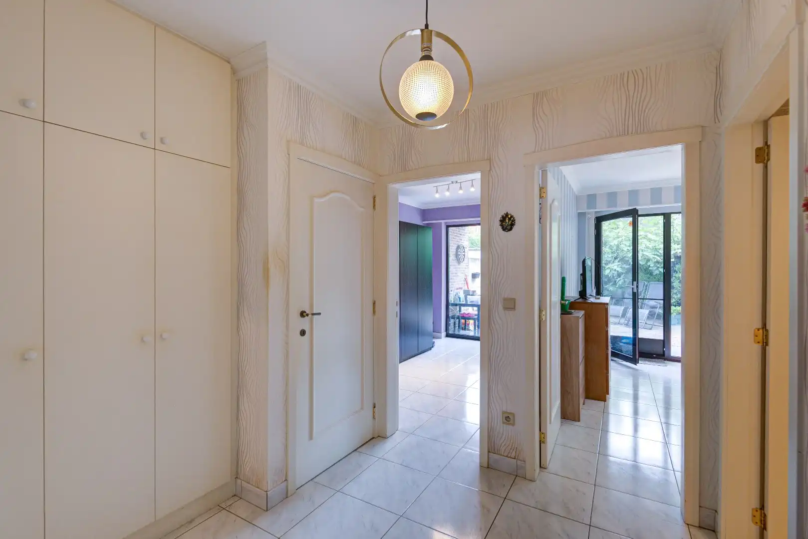 Instapklaar appartement met 2 slaapkamers en tuin foto 10