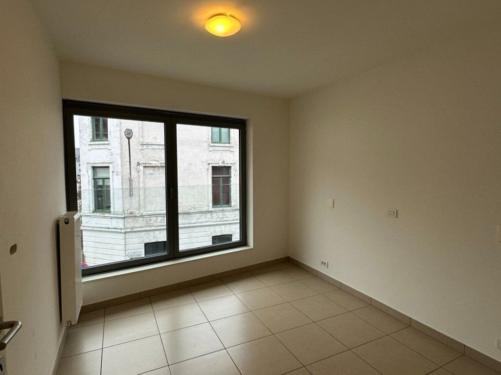 Instapklaar, lichtrijk 2 slpk/appartement met groot terras in centrum Gent foto 12