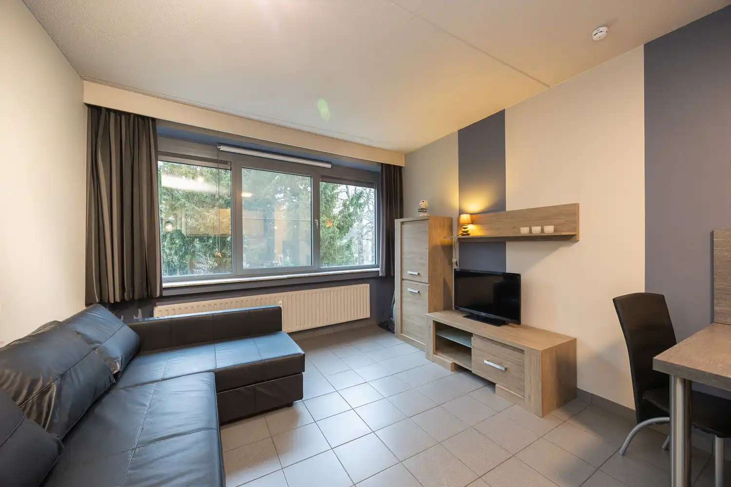 Instapklare en gemeubelde studio (30m²) op toplocatie aan het Harmoniepark - EPC B! foto 6