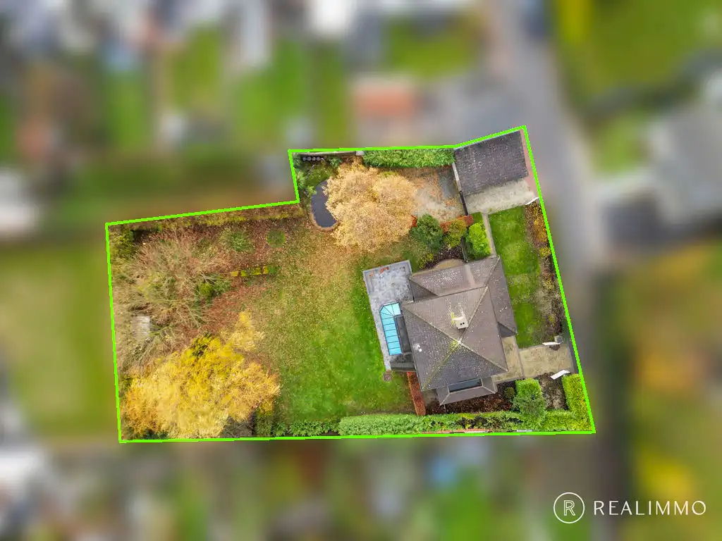 Verrassende villa op 1.699 m² ! foto 2