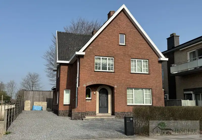 Statige woning - authentieke charme - EPC B foto {{pictureIndex}}