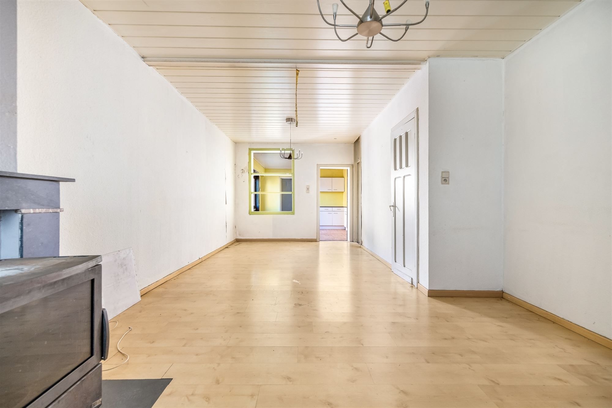 TE RENOVEREN WONING MET 2 SLAAPKAMERS GELEGEN OP EEN PERCEEL VAN 3A94CA TE HAM foto 4