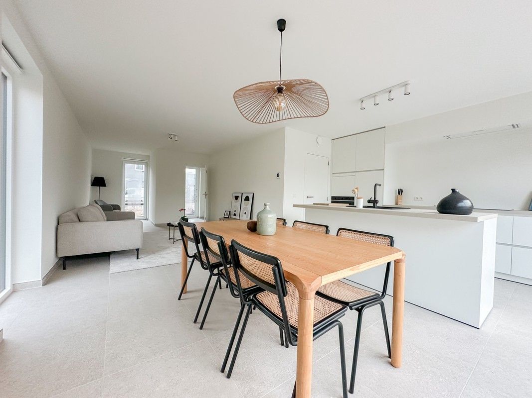 Hectaar bouwt twee ruime halfopen woningen te Serskamp foto 5