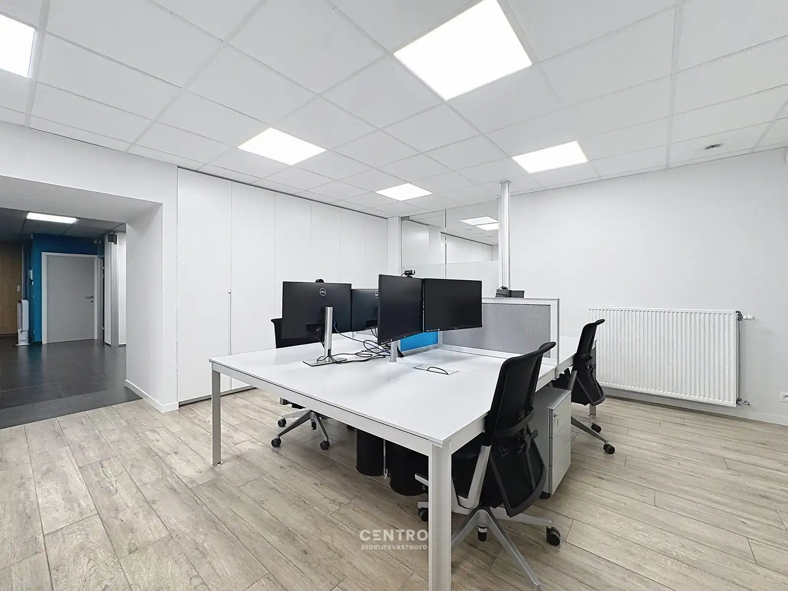 Prachtig afgewerkte kantoorruimte op interessante ligging! foto 18