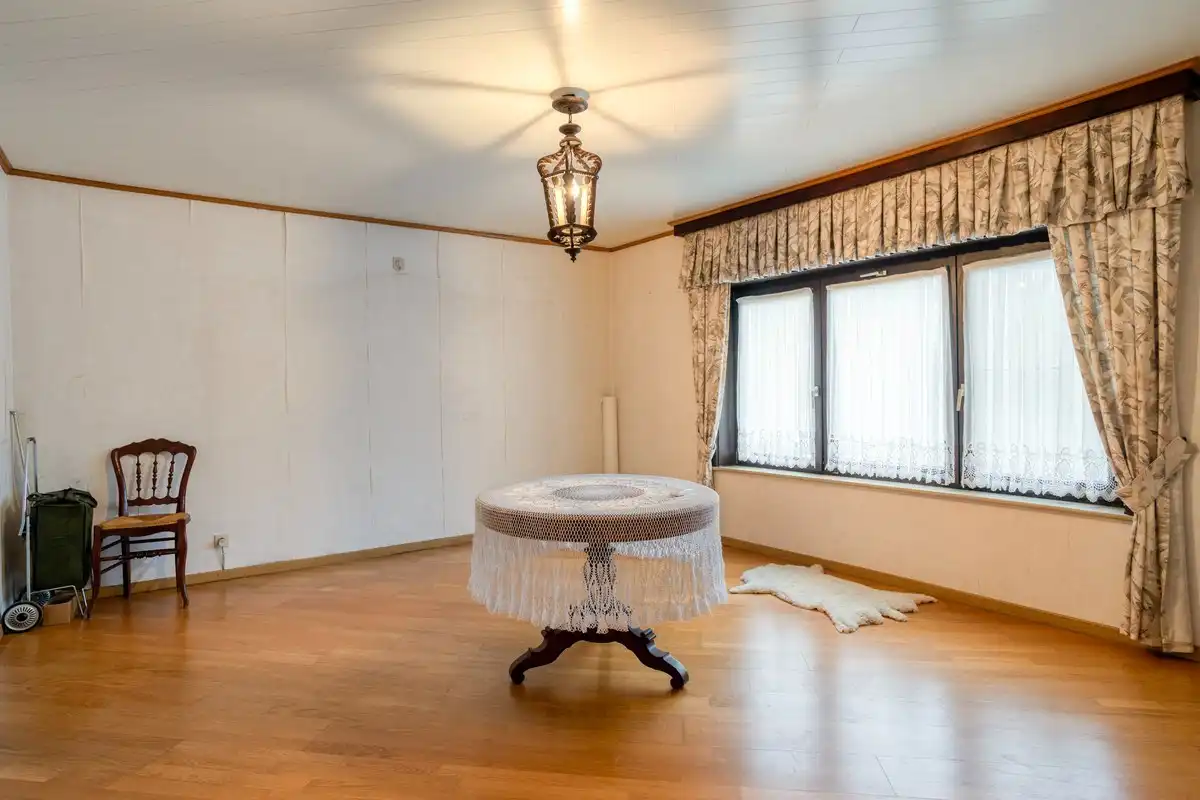 Te renoveren, ruime woning op 427 m2! foto 13