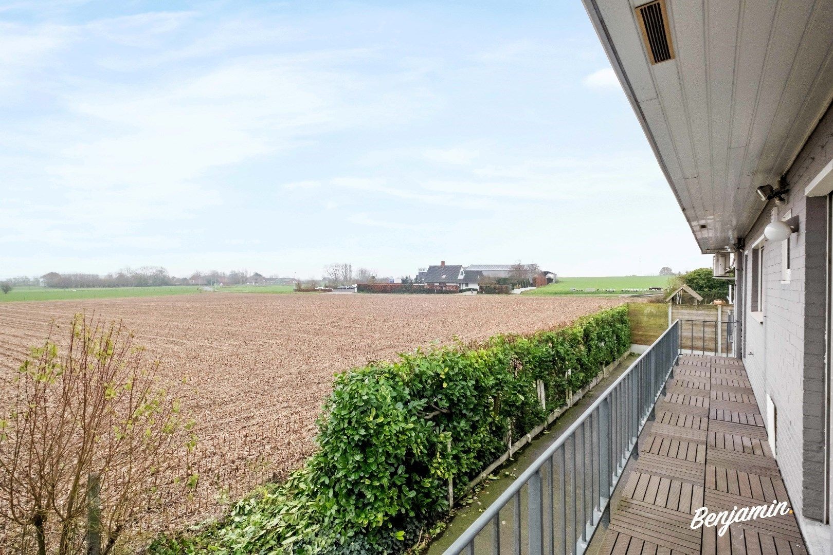 Villa met handelsruimte op ideale ligging in Moorsele/Dadizele foto 4
