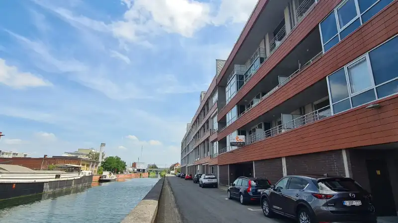 Energiezuinig appartement met 2 terrassen en garage met prachtig zicht op het water. foto 18