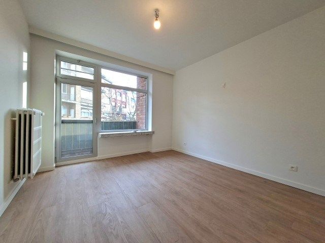 Volledig vernieuwd appartement foto 6