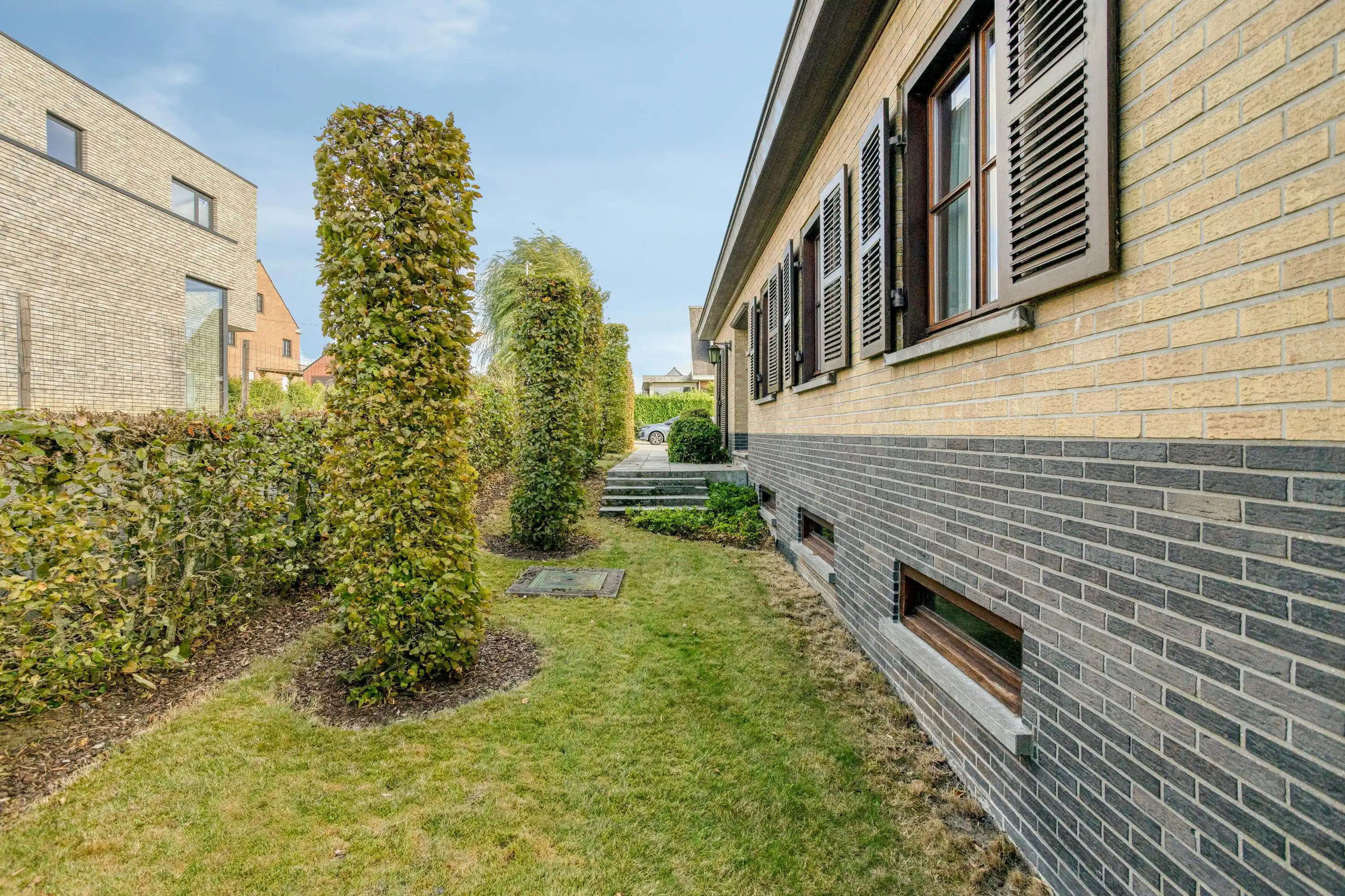 Ruime statige woning met mogelijkheden te koop in Deerlijk foto 23