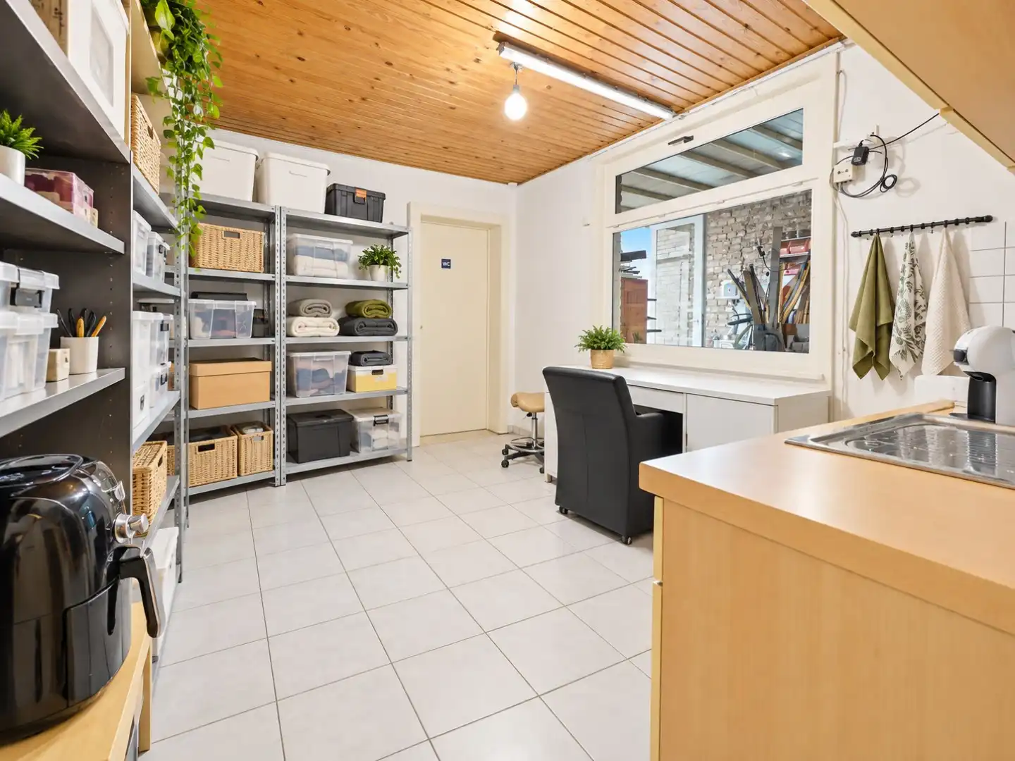 Unieke opportuniteit: karaktervolle handelswoning met talloze mogelijkheden in hartje Nieuwpoort-Stad foto 14