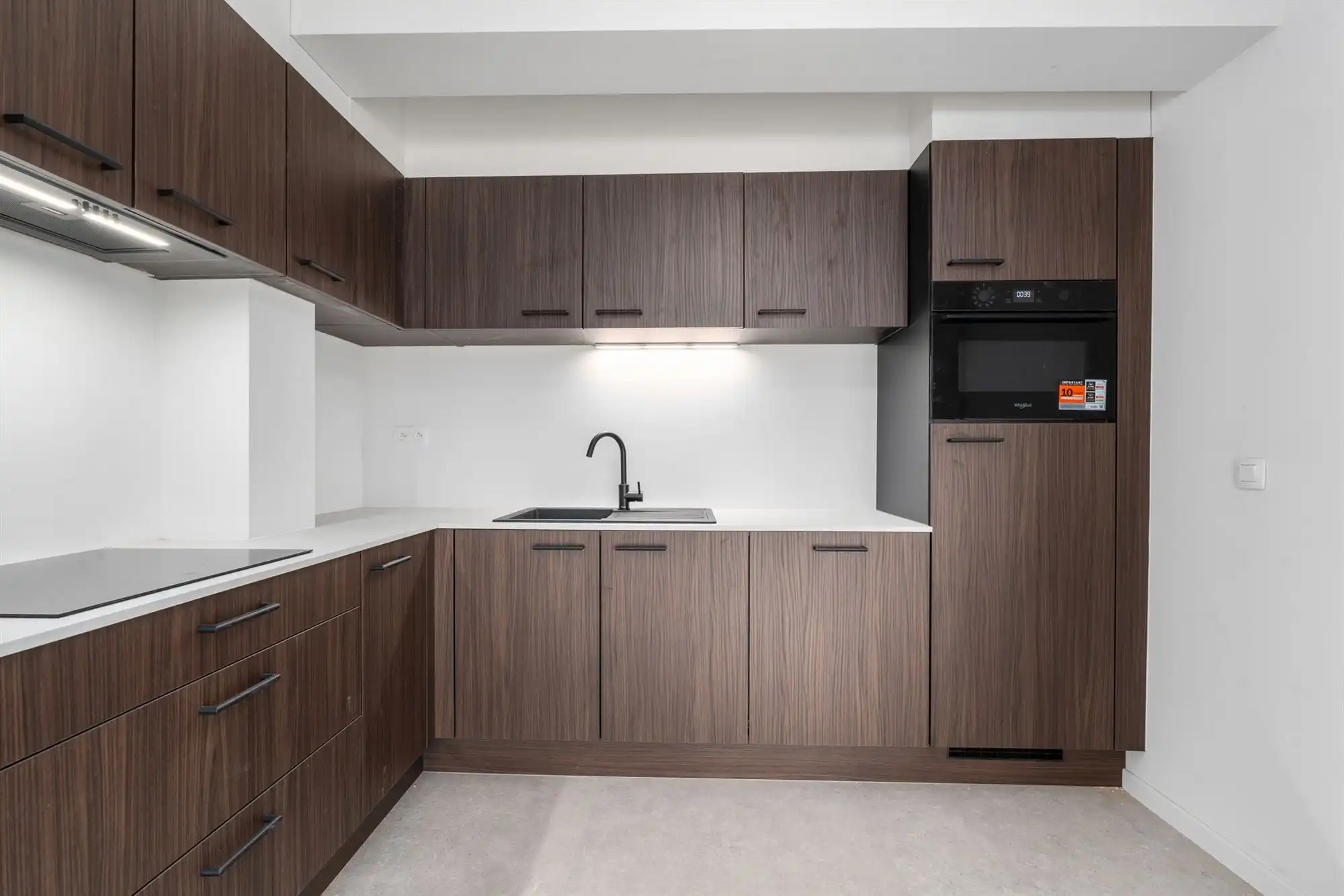 Gerenoveerd appartement vlakbij zee! foto 9