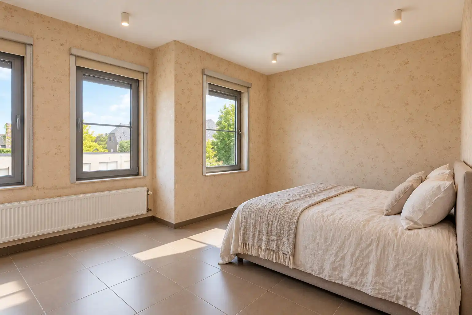 Ruim appartement met 2 slaapkamers. foto 4
