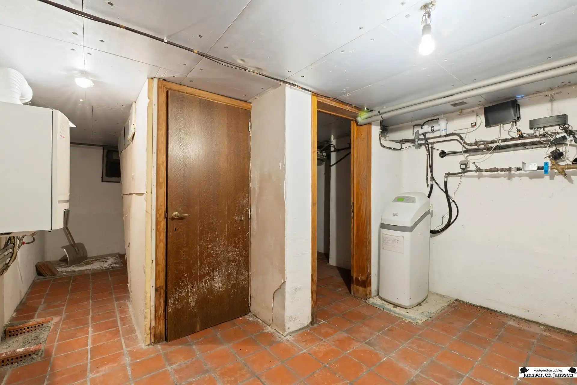 Karaktervolle villa op aan de Bredabaan foto 22
