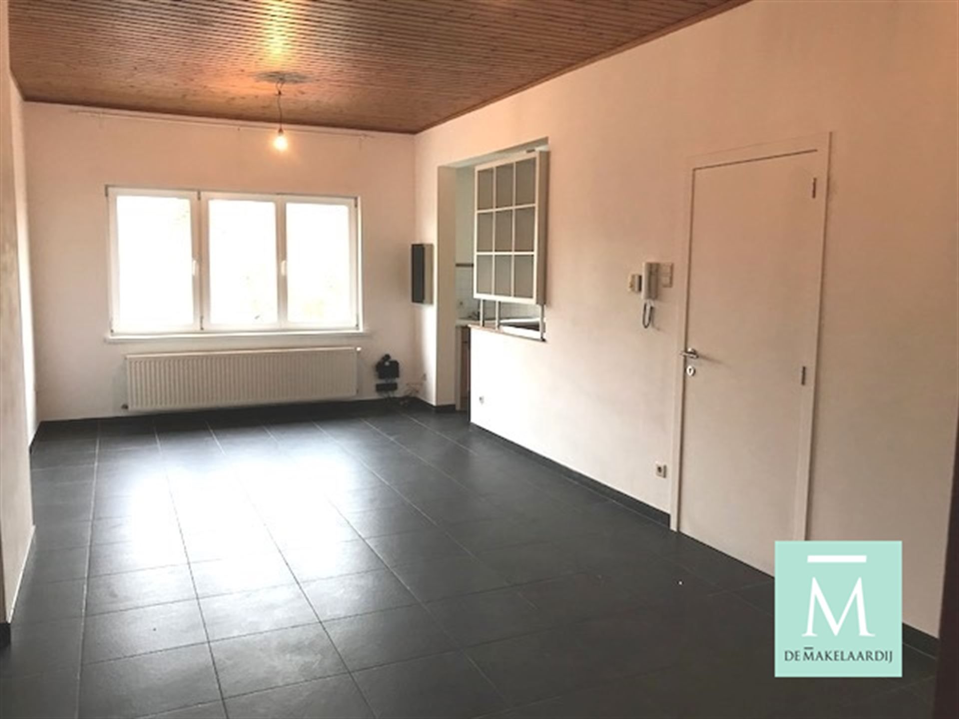 appartement met 2 slaapkamers  foto {{pictureIndex}}