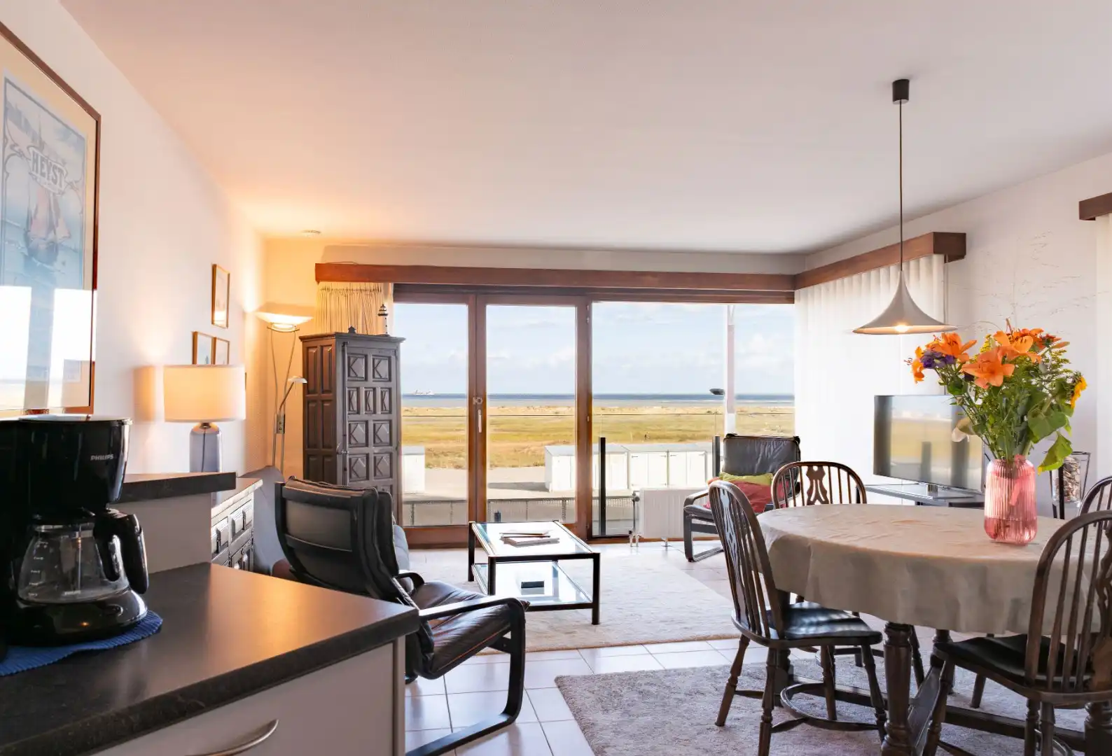 Hoek-appartement met fantastisch zeezicht foto 3