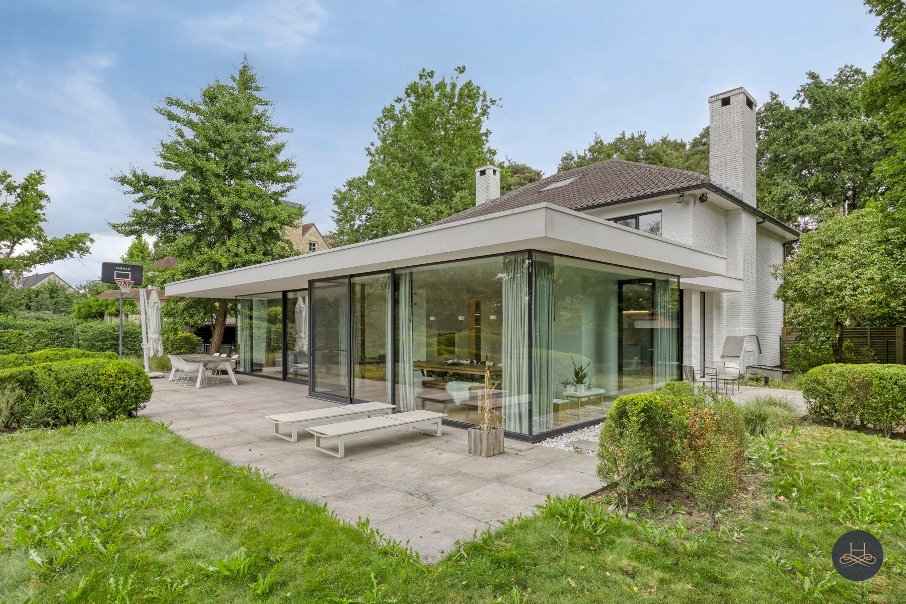 Prachtige, rustig gelegen villa met praktijk en royale tuin foto 44