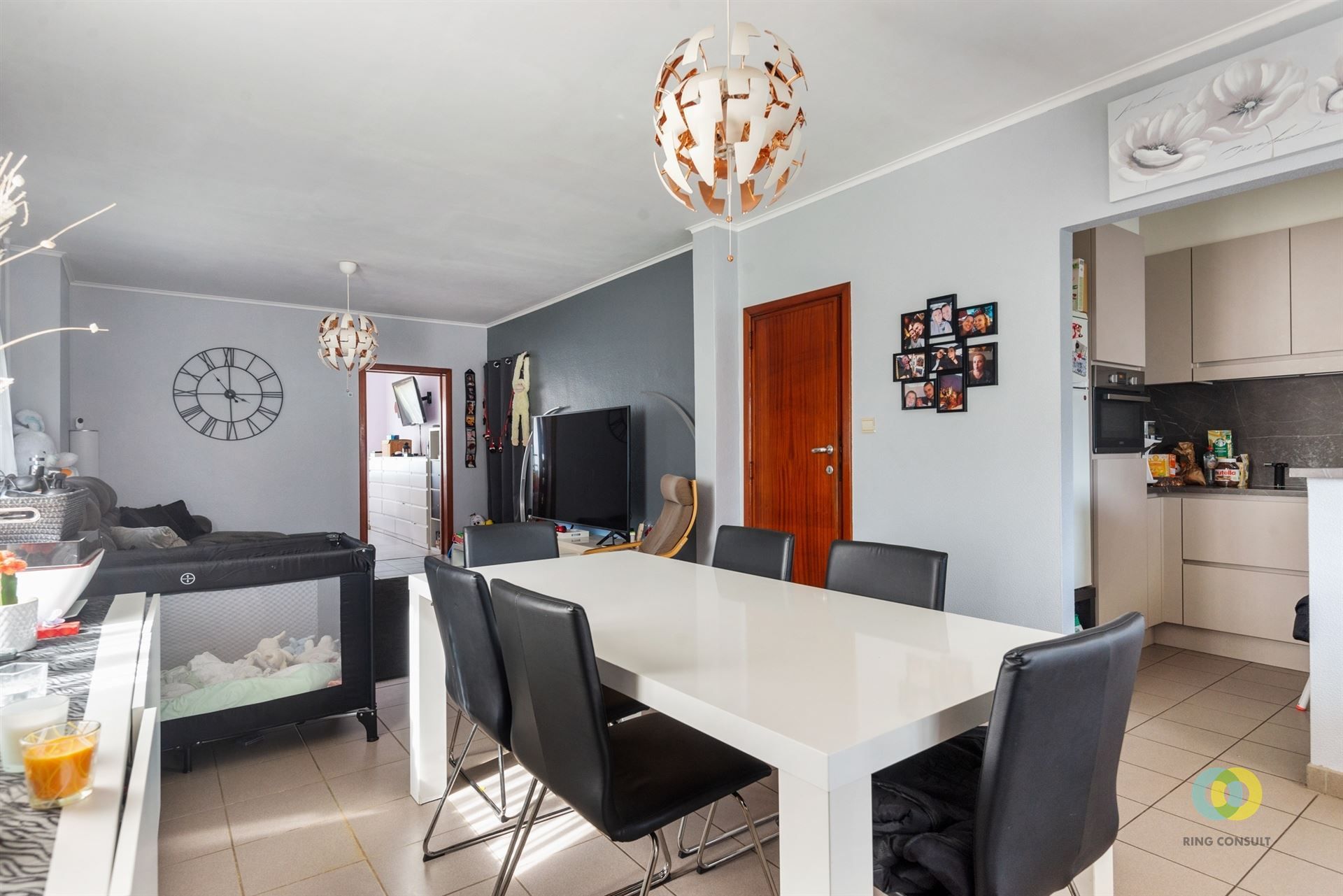 Gelijkvloersappartement met één slaapkamer foto 4