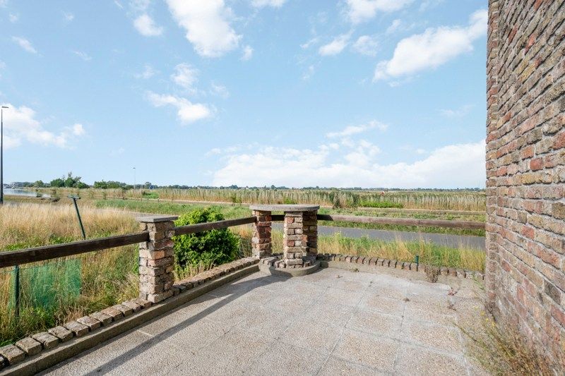 Te renoveren vrijstaande woning met prachtig uitzicht in natuurgebied  foto 19