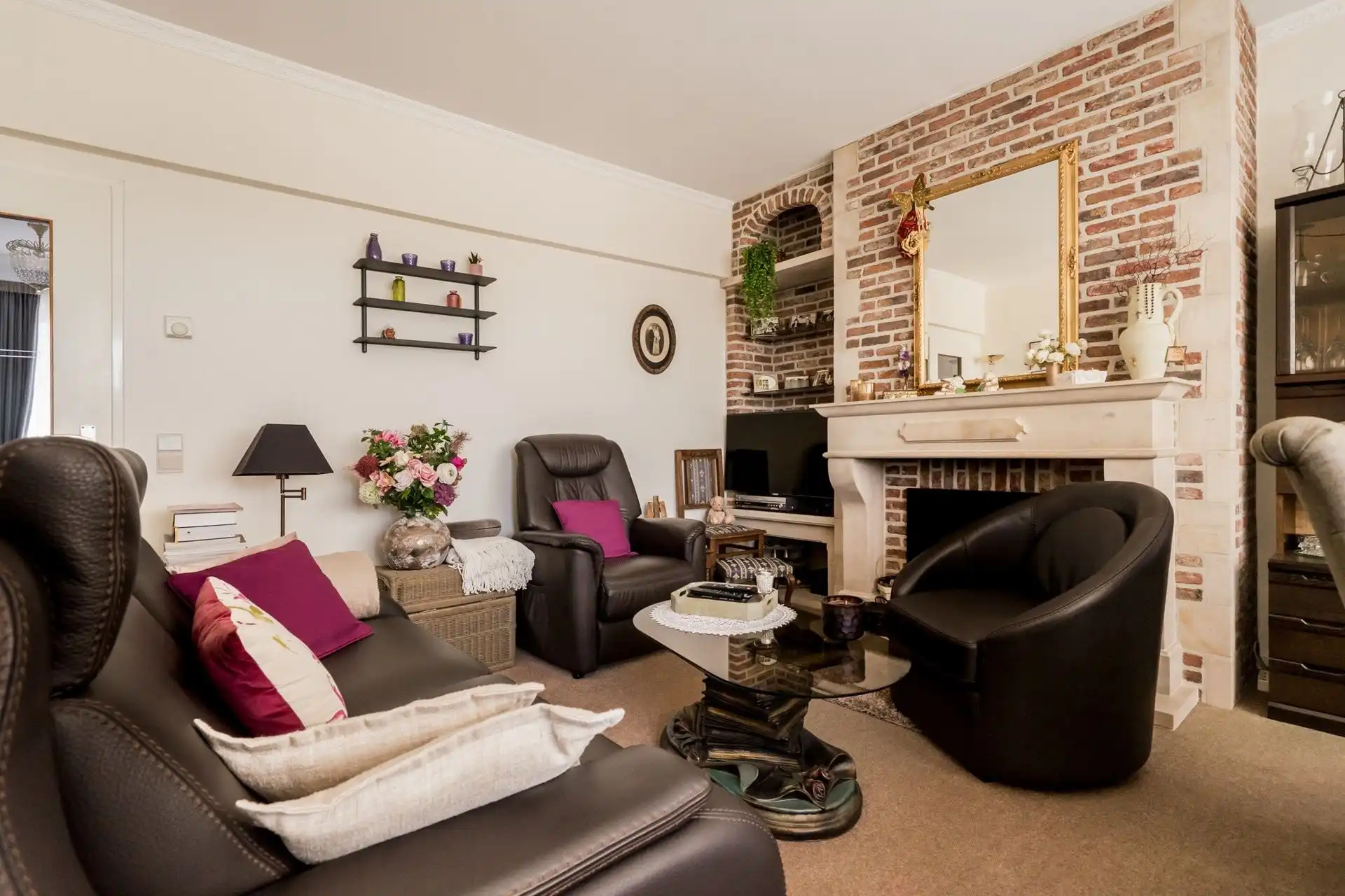 Op te frissen penthouse met groot dakterras foto 9