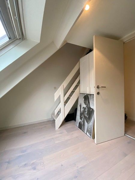 Super charmante woning met 2/3 slaapkamers in een doodlopende straat vlakbij het centrum van Schilde. foto 16