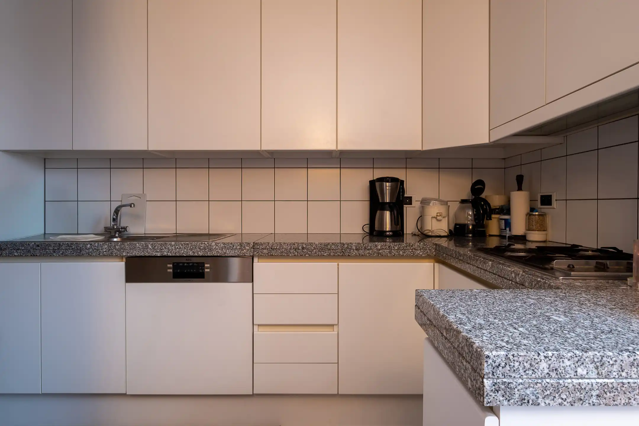 Bel-etage met ruimte op elke verdieping in Emblem (Ranst) foto 12