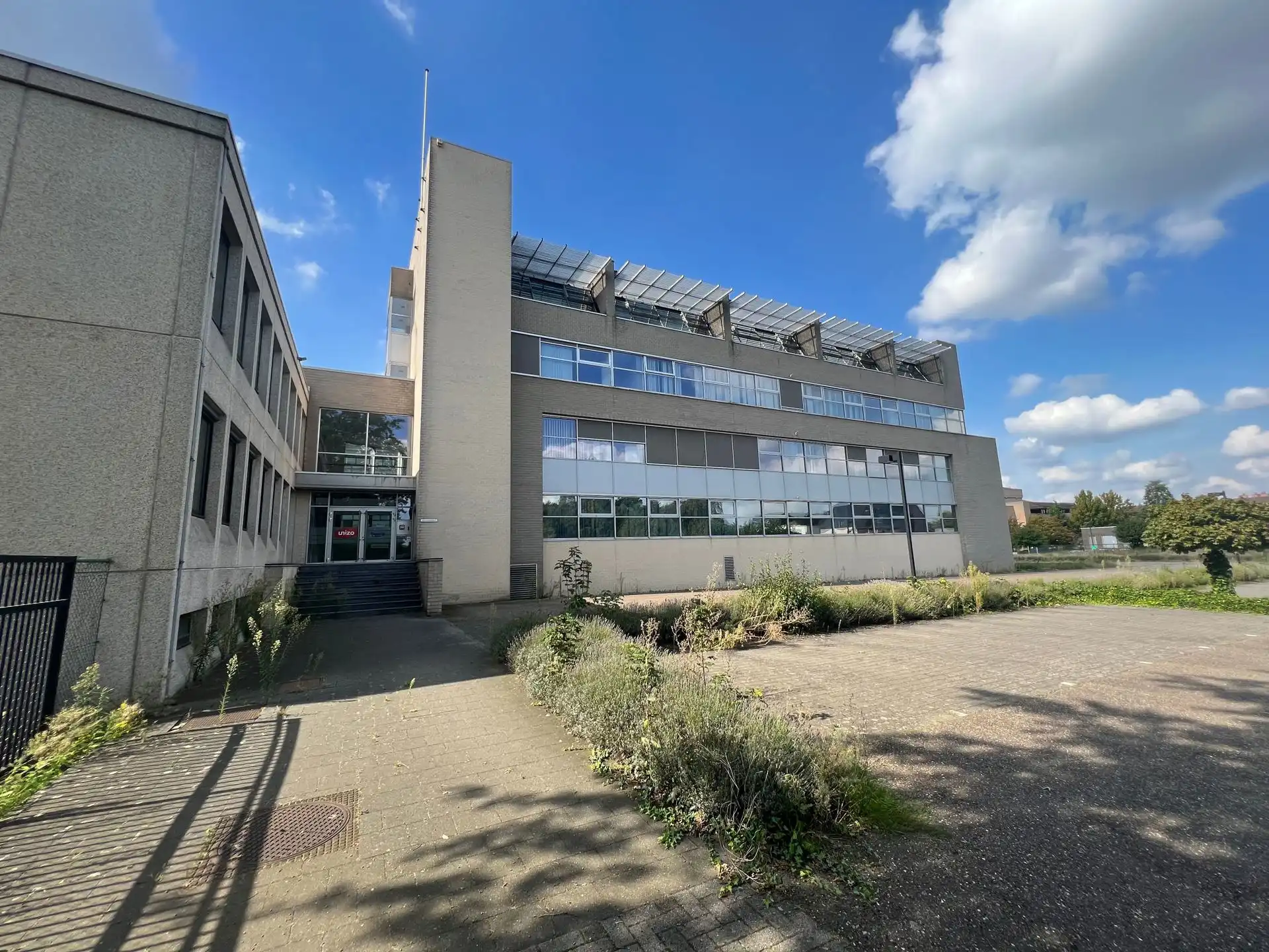 Kantoorgebouw in Hasselt foto 5