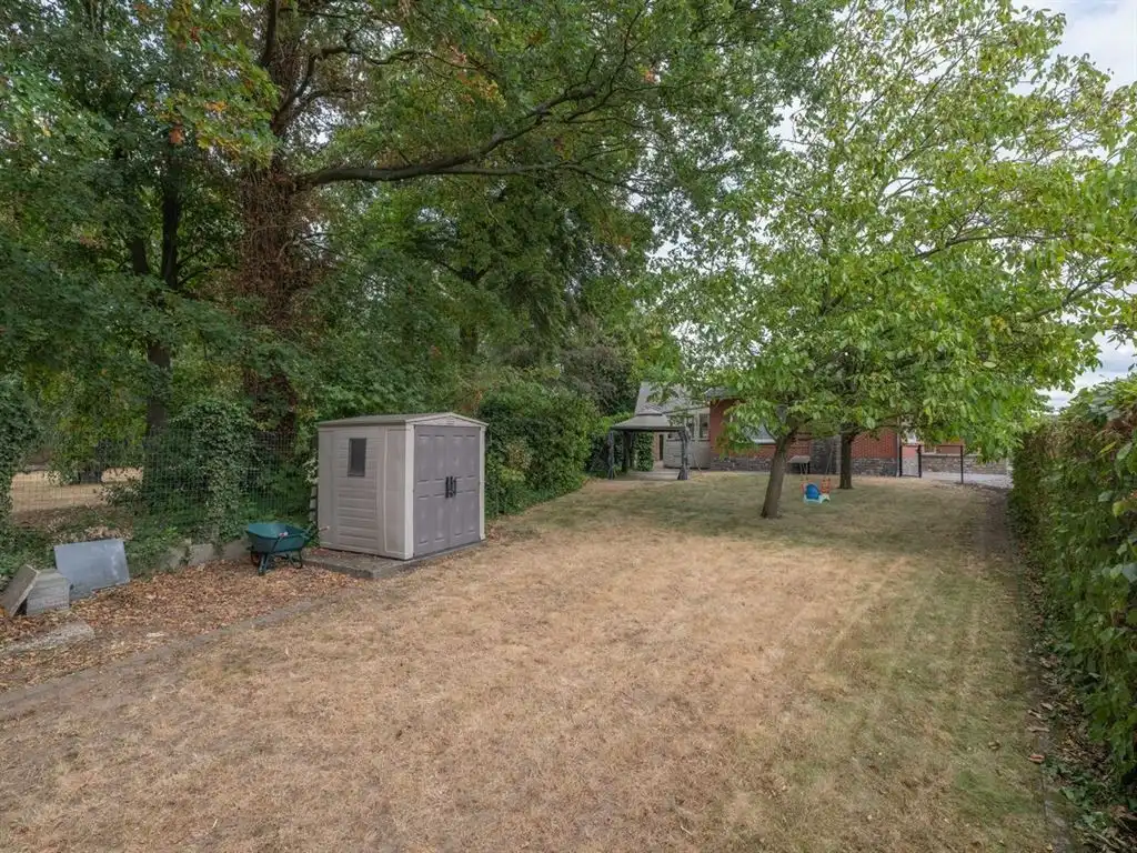 Goed onderhouden, op te frissen splitlevel woning foto 6