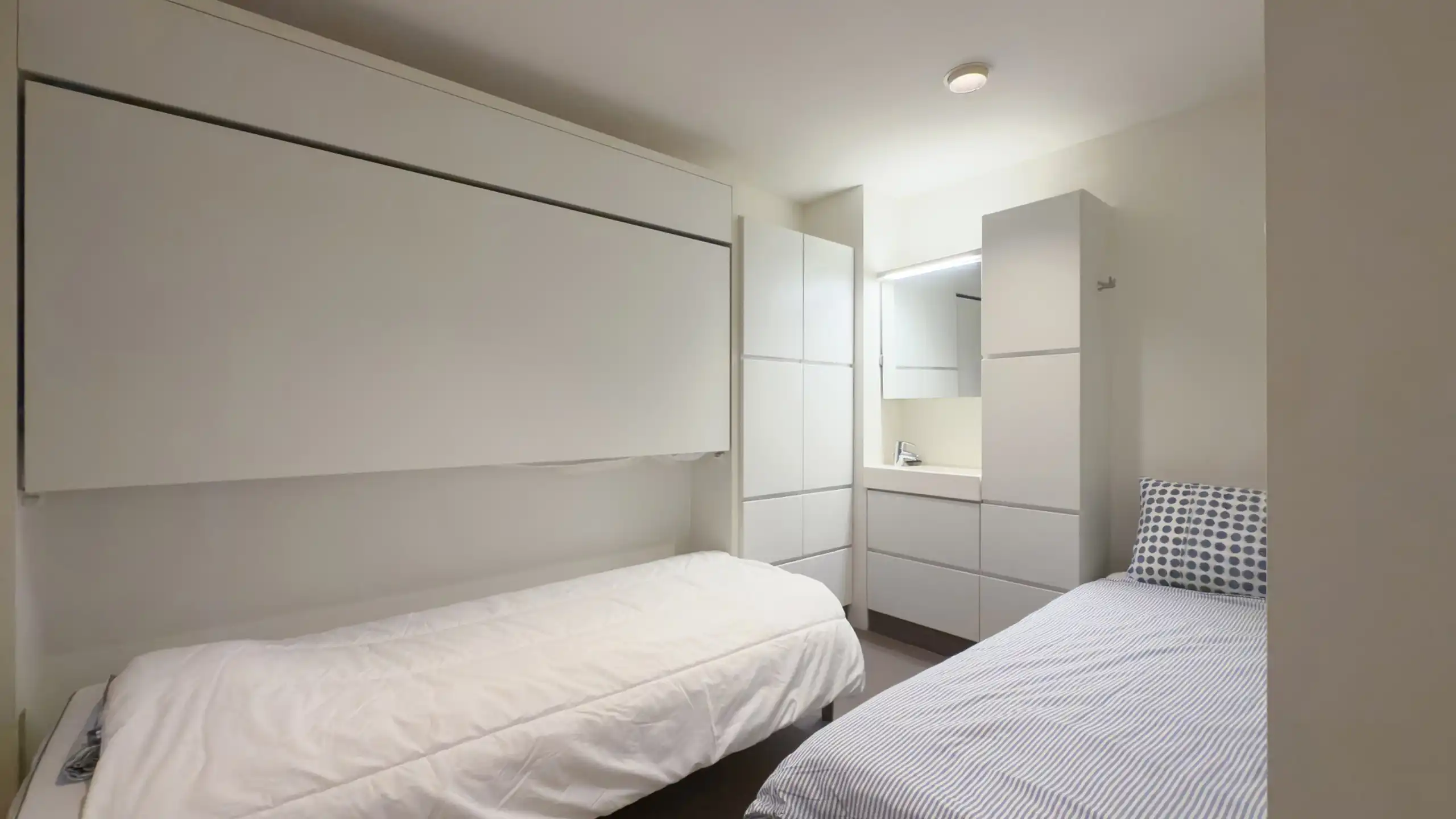 Hedendaags appartement op topligging in het Zoute - Kustlaan foto 17