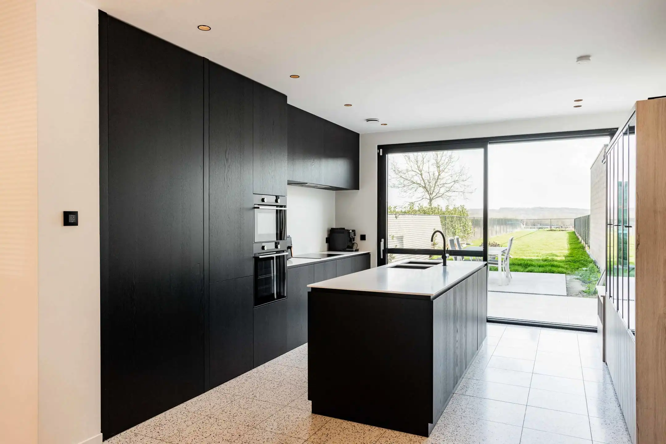 Energiezuinige en kwalitatief afgewerkte woning met 3 slpks foto 5