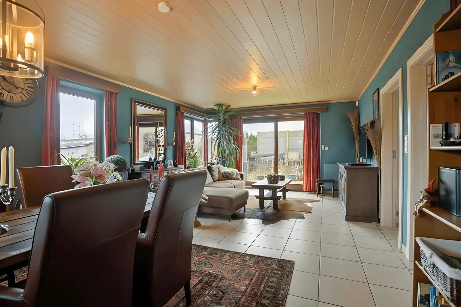 MOOIE WONING MET TUIN IN EEN RUSTIGE WIJK IN NEERVELP foto 6