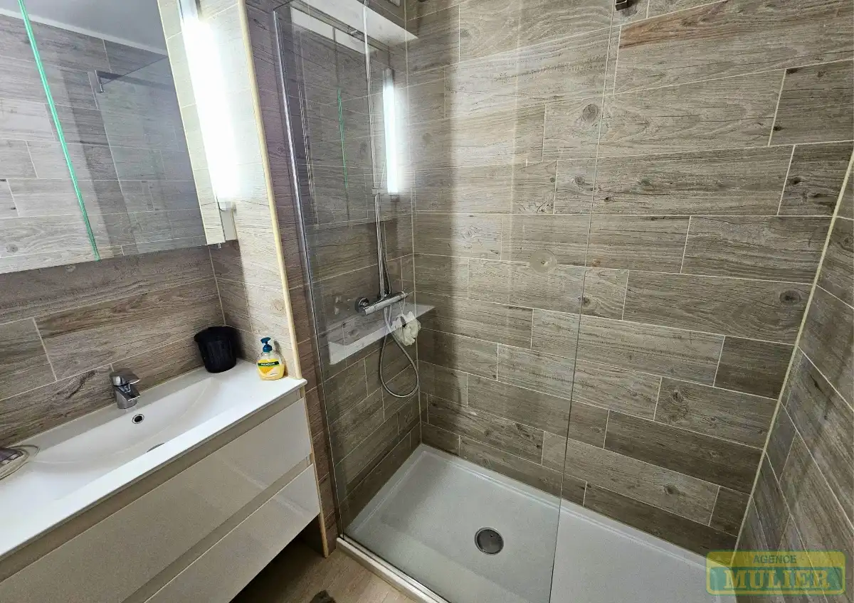 KWALITATIEF GERENOVEERD APPARTEMENT AAN DE DUINEN IN DE PANNE foto 9