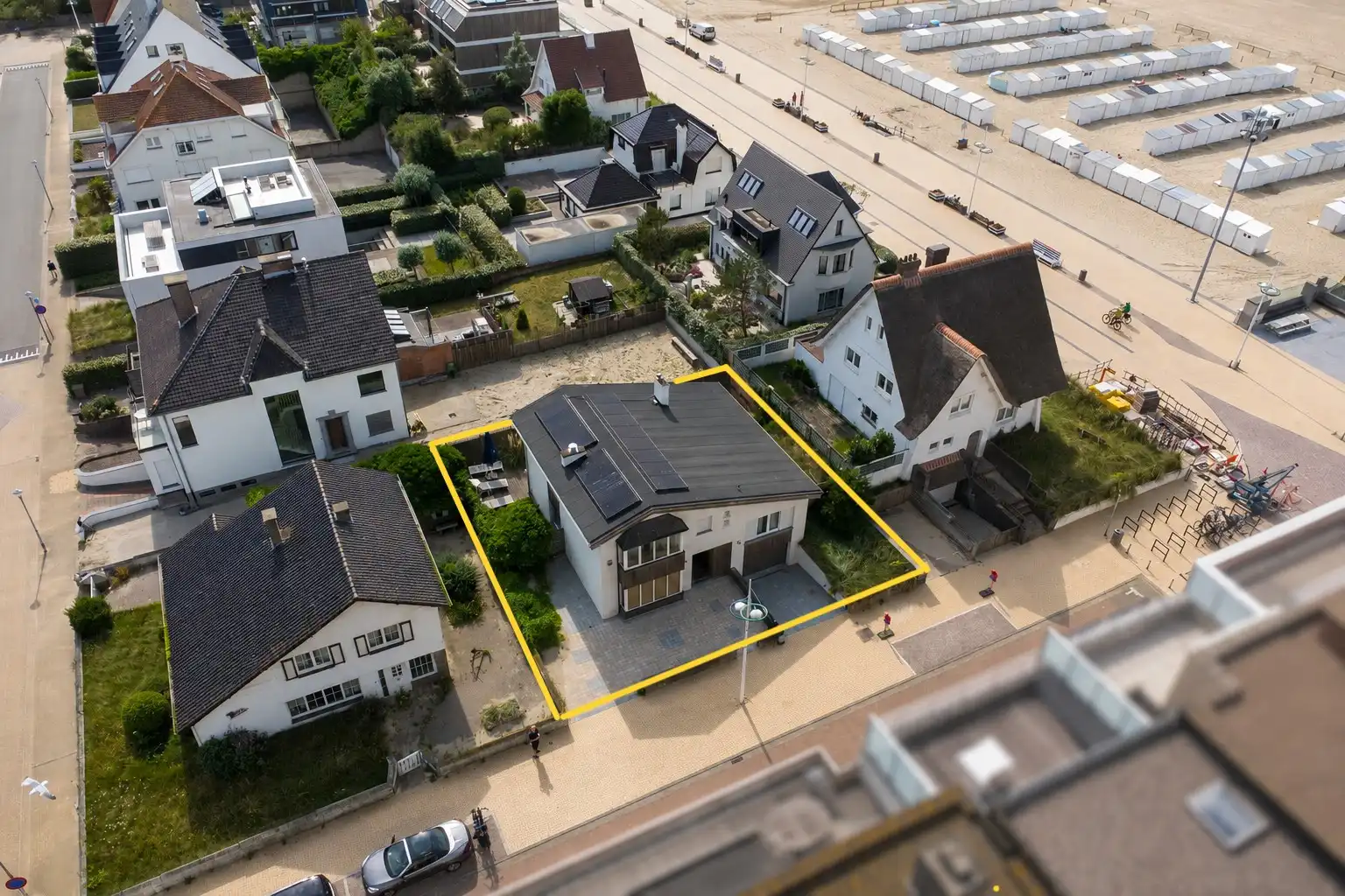 Alleenstaande villa met unieke signatuur in de rustige Strandwijk van Zeebrugge foto 41