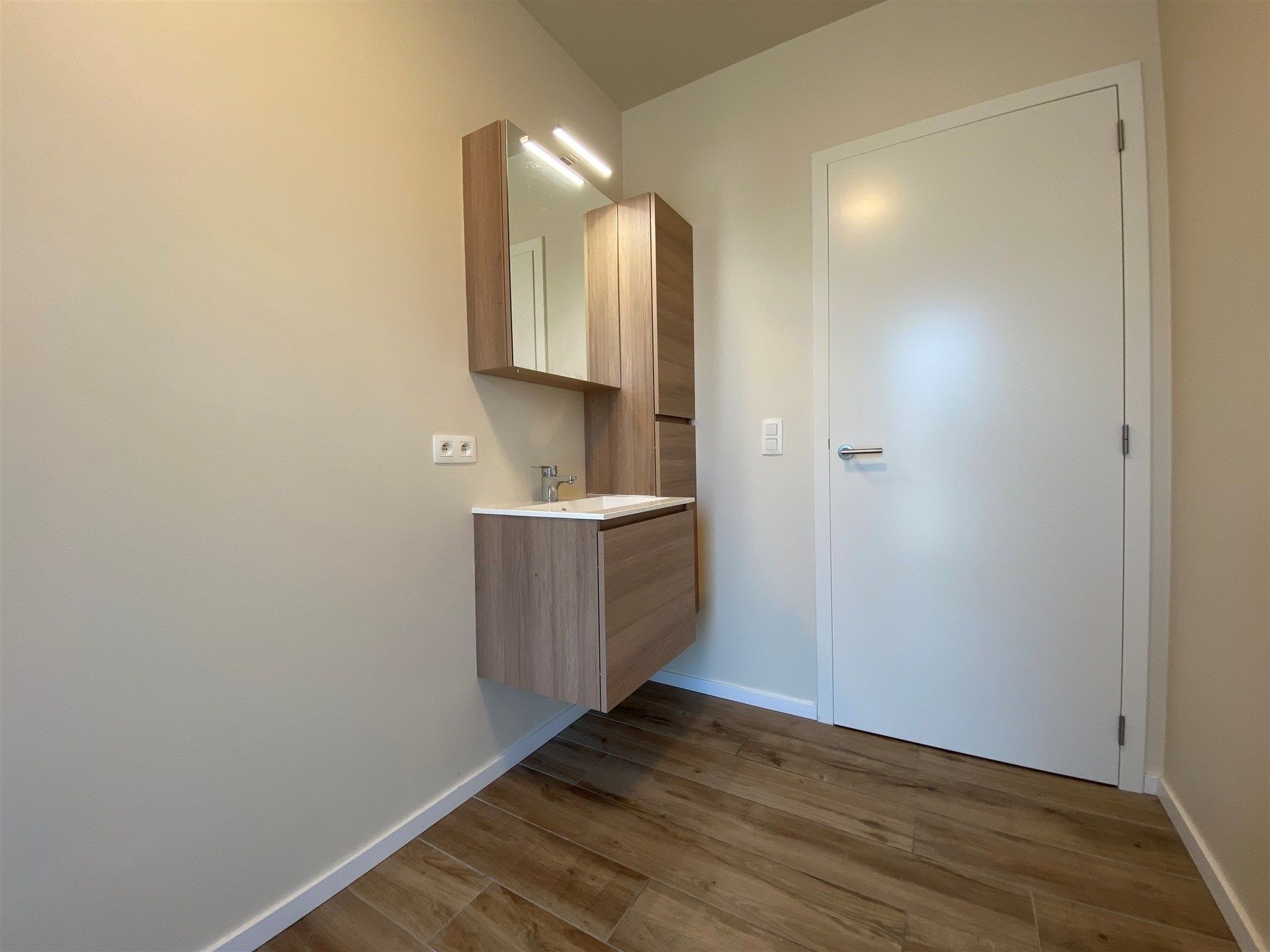 Rustig gelegen appartement met 2 slaapkamers. foto 21
