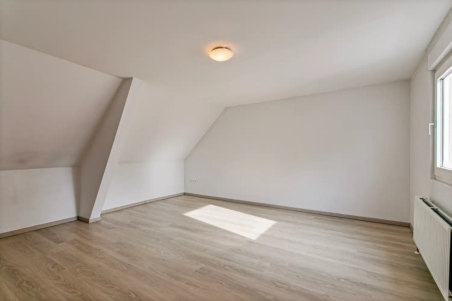 WONING MET ZEER GEZELLIGE TUIN TE LEUVEN! foto 24