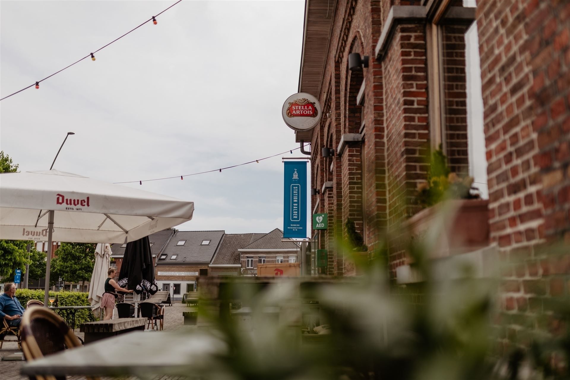 Prachtig stationsgebouw met populaire handelszaak, loft en studio te Berlaar foto 18