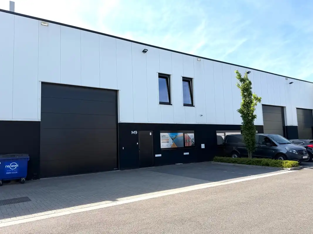 Industrieel-magazijn-logistiek te koop Steenovenstraat 2/M9 - 2390 Malle