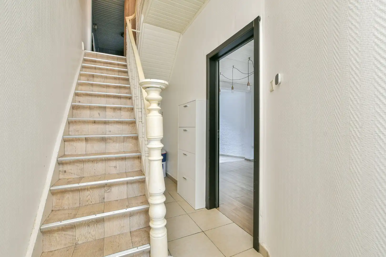 Charmante en verrassend ruime woning met terras in het centrum van Blankenberge! foto 9