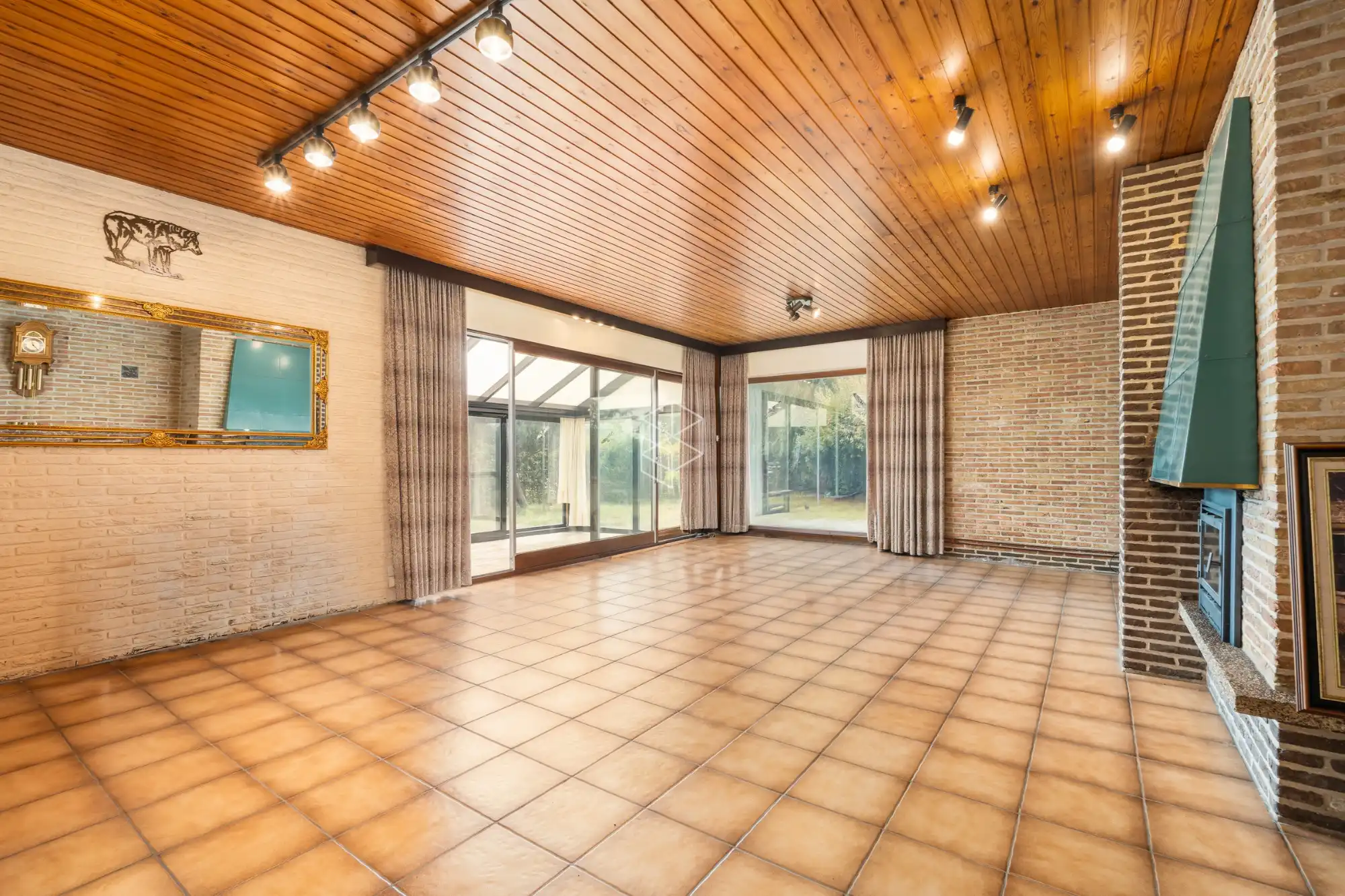 Centraal gelegen gelijkvloerse woning met royale tuin op 1656m² foto 11